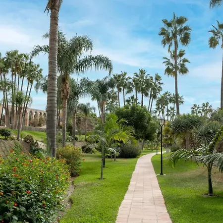 Tetuan 7 Oasis Apartment Nerja
